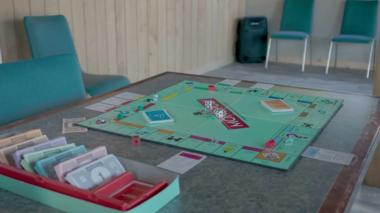 Preview frame from the clubhouse video tour.